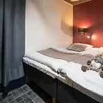 Santa's Igloos Arctic Circle Hotel 5*