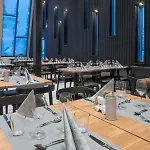Hotel Santa's Igloos Arctic Circle 5*