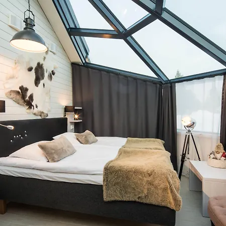Hotel Santa's Igloos Arctic Circle