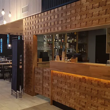 Santa's Igloos Arctic Circle Hotel Rovaniemi