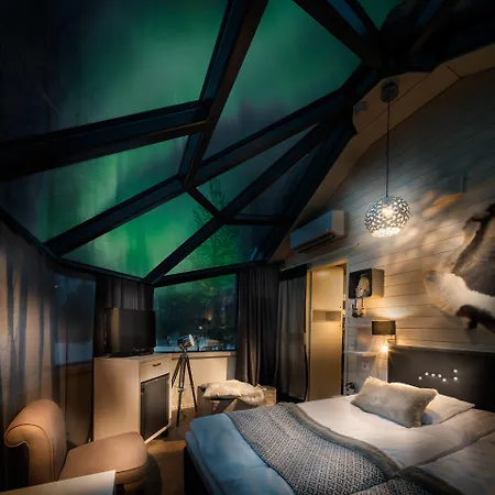 Santa's Igloos Arctic Circle Hotel 5*