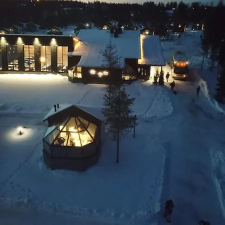 Hotel Santa's Igloos Arctic Circle