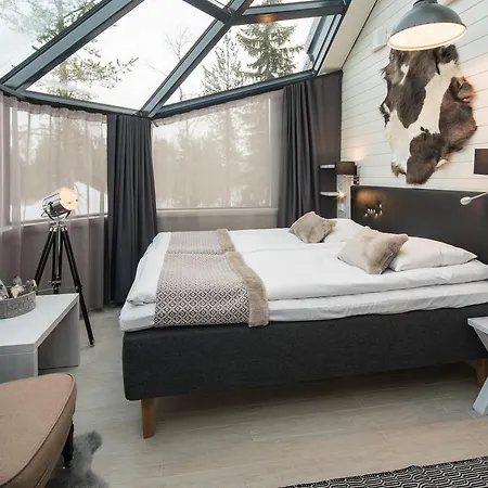 Santa's Igloos Arctic Circle Hotel 5*
