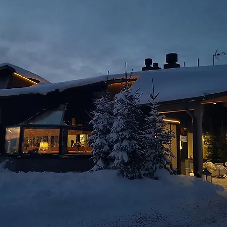 Hotel Santa's Igloos Arctic Circle