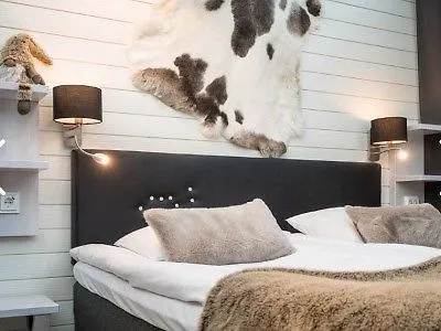 Santa's Igloos Arctic Circle Hotel