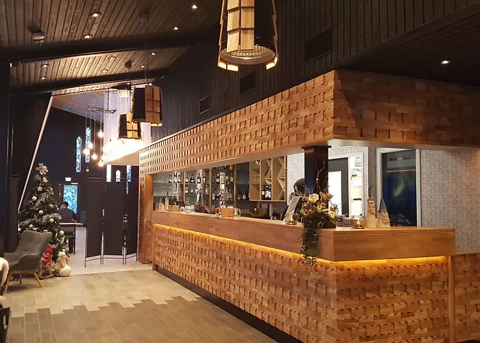 Santa's Igloos Arctic Circle