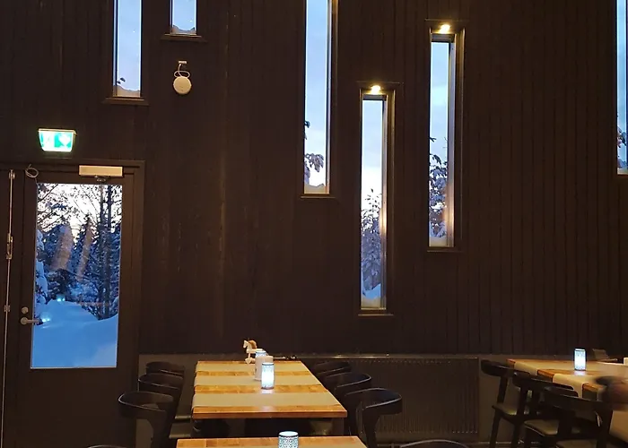 Отель Santa's Igloos Arctic Circle Рованиеми