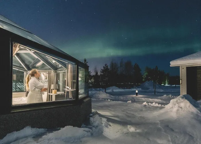 Hotel Santa's Igloos Arctic Circle 5*