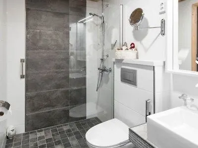 Santa's Igloos Arctic Circle Hotel 5*