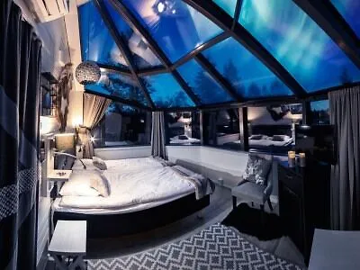 Hotel Santa's Igloos Arctic Circle